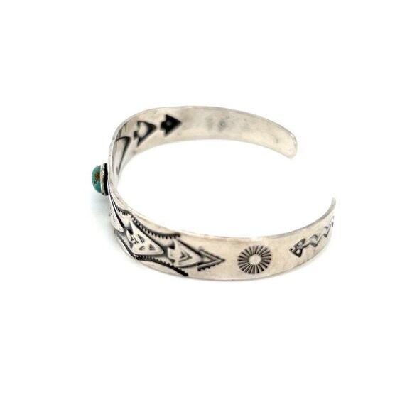 Single Turquoise Cuff - Picture 4 of 10